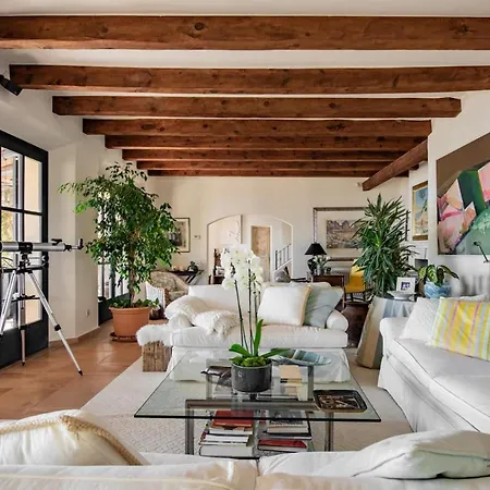 Stunning Hilltop Villa With Infinity Pool And Perfect Views Apartment San Sebastian
